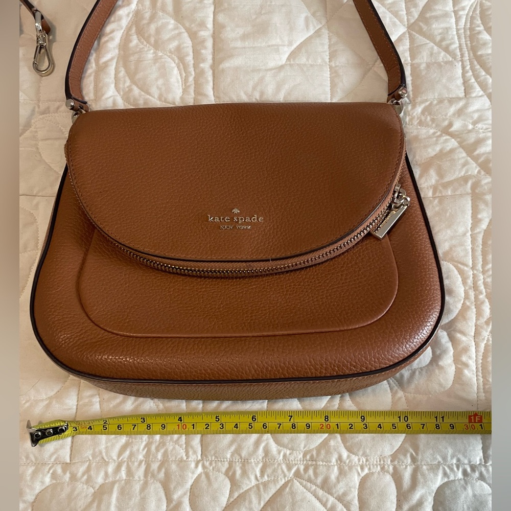 cute kate spade bag!
